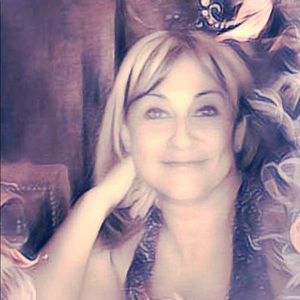 Meet your Posher, Jeanette